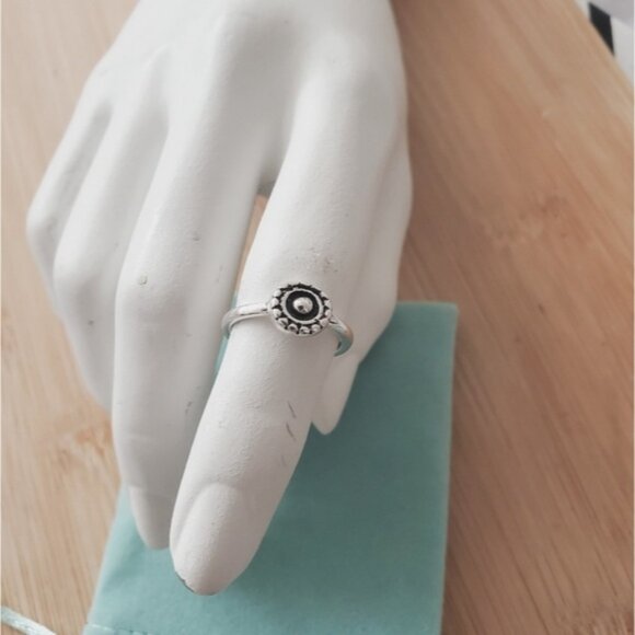 New Boho Aztec Inspired Rounded Ring - Picture 5 of 11